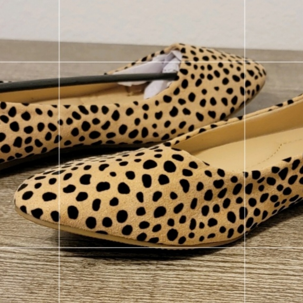 Leopard ballet flats